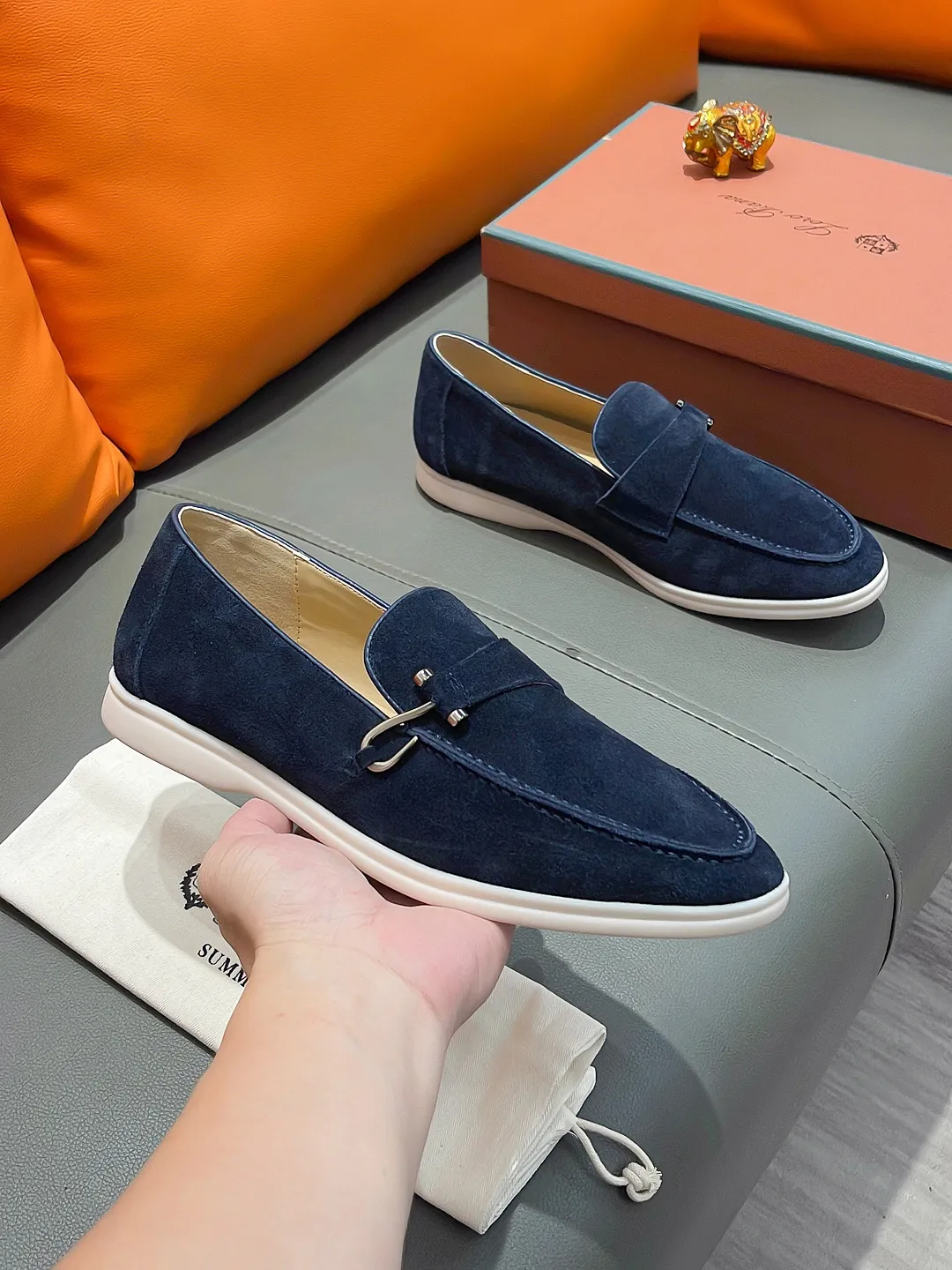 Men's shoes LORO PIANA "LP" P420 Regular size: 38-44 (casual shoes) Product materials: Selected high-mercerized suede upper, comfortable sheepskin lining; original outsole.